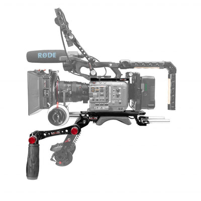 Baseplate and top plate with handle