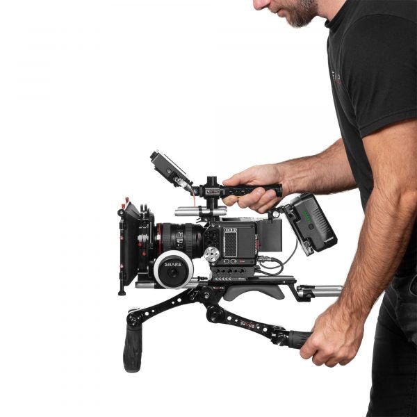 RED KOMODO™& KOMODO™ 6K Production pack camera cage, shoulder baseplate with handles 04_SHAPE_RED__KOMODO____KOMODO__6K_Production_Pack_Camera_Bundle_Rig