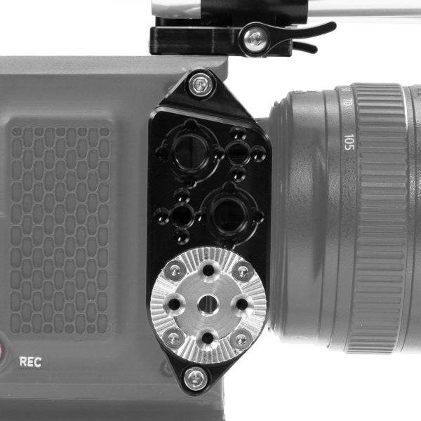 RED KOMODO™& KOMODO™ 6K Production pack camera cage, shoulder baseplate with handles 07_SHAPE_RED__KOMODO____KOMODO__6K_Production_Pack_Camera_Bundle_Rig
